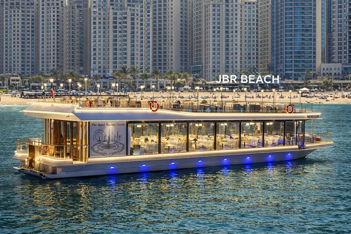 Dhow Cruise Dinner in UAE